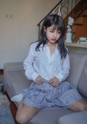 隔着蕾丝裙顶进h颤抖