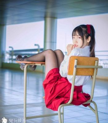 被上司在办公室里h