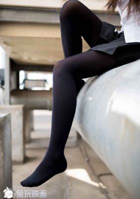 草莓视视频在线观看