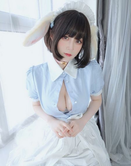 二人 上面一个 b一区