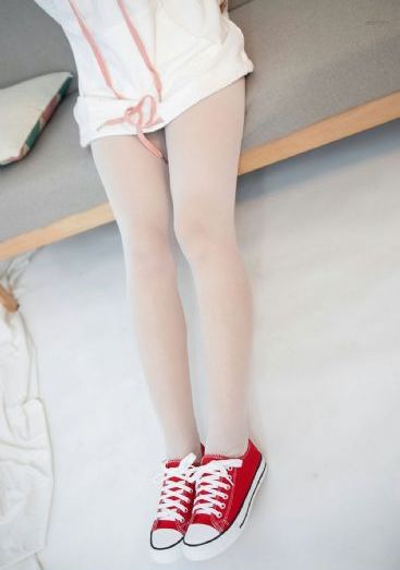 全彩本子里番acg本子